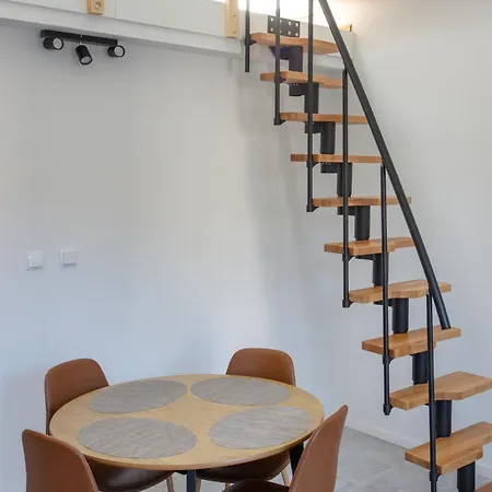 Fabryka Loft 3b # Nestapartamenty 公寓